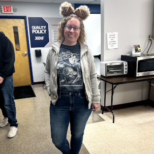 XOS Associate dressed up as her favorite comic book character